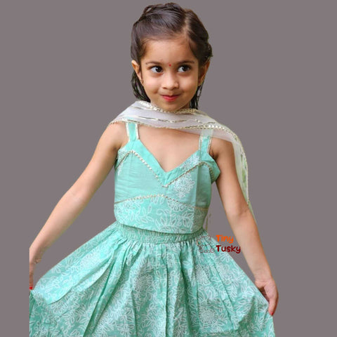 Elegant Sea Green Girls Lehenga Set With Net Dupatta And Gotta Lace Work - Tiny Tusky Lehenga 